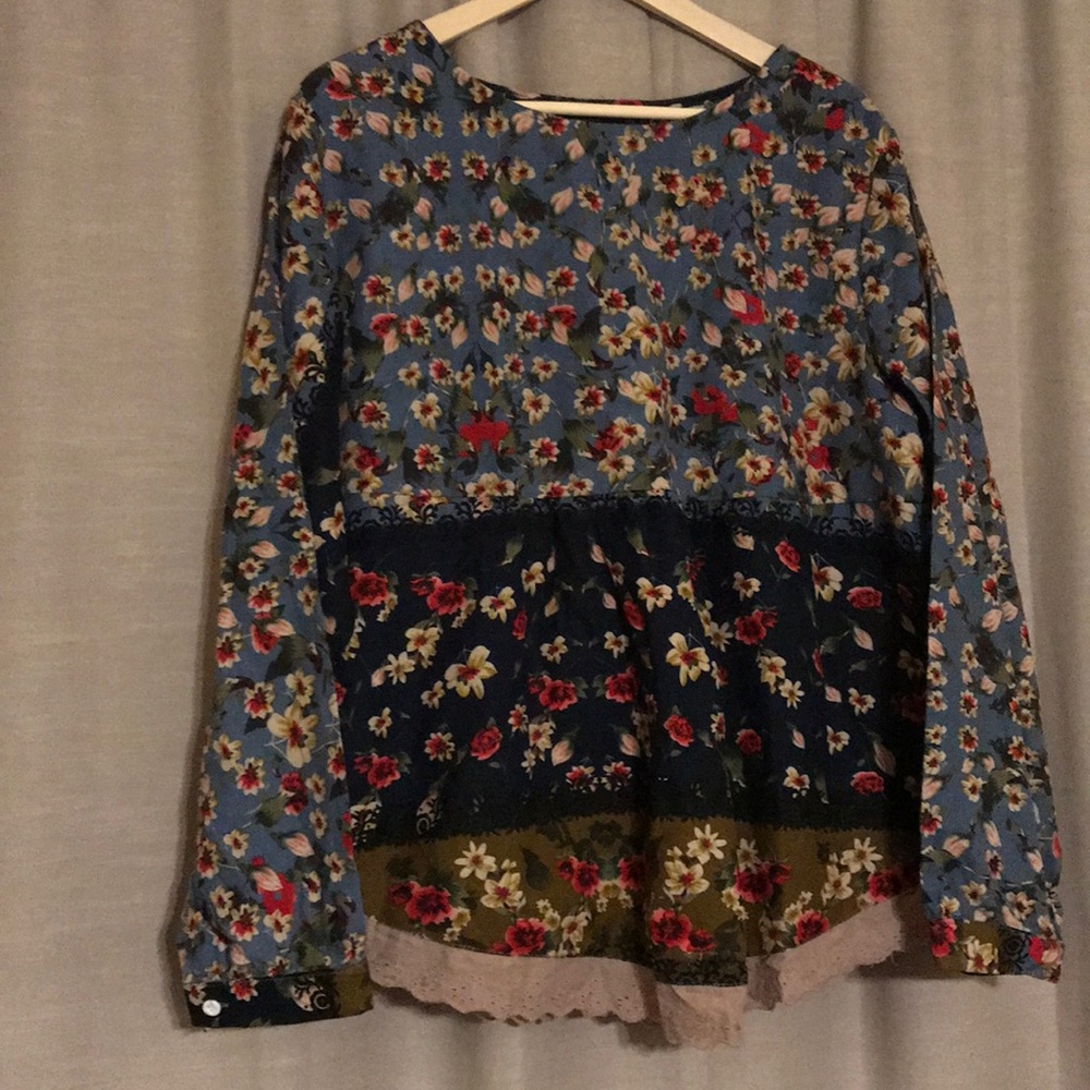 Floral peasant top